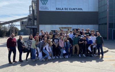 100 escolares de Alcalá de Guadaíra conocen las claves de la sostenibilidad en la planta de Cementos Portland Valderrivas